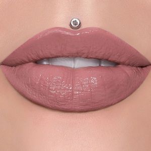 Brand new Jeffree Star Supreme Gloss
